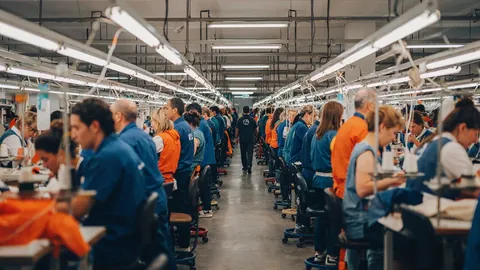 AI Is Not Coming for ‘Jobs’ – It Is Coming for Tasks. How Senior Leaders Can Exploit That Shift.