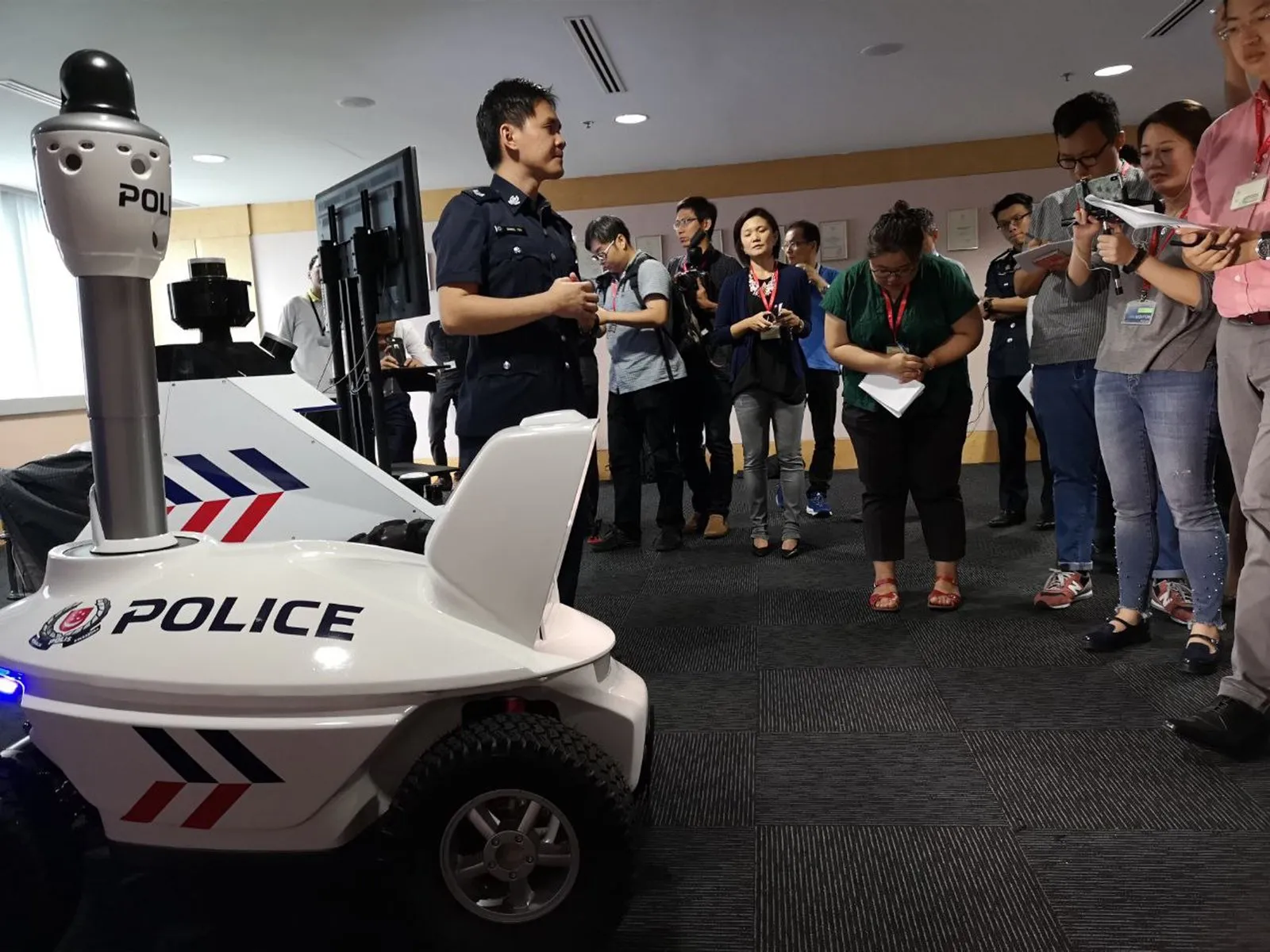 Rover S5 autonomous ground robot demonstrated to Singapore Police Force officers